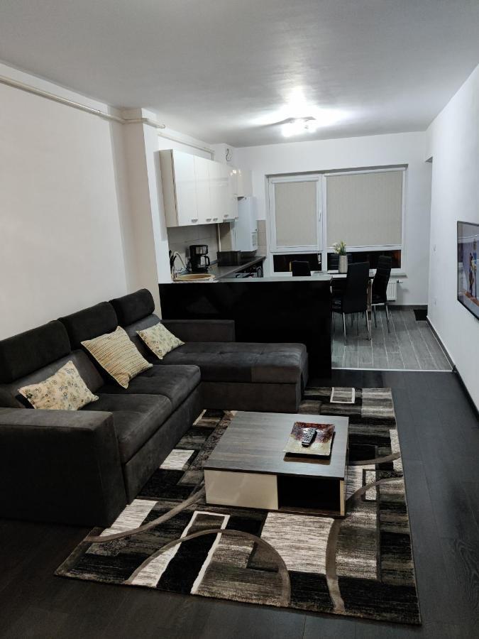 Avangarden Apartment Brasov Room photo
